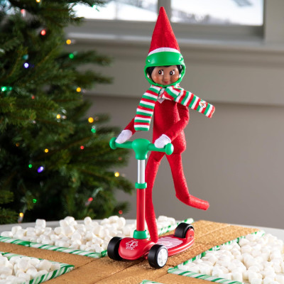 Patinete Scooter The Elf on the Shelf® Stand-n-Scoot Patinete Scooter The Elf on the Shelf® Stand-n-Scoot